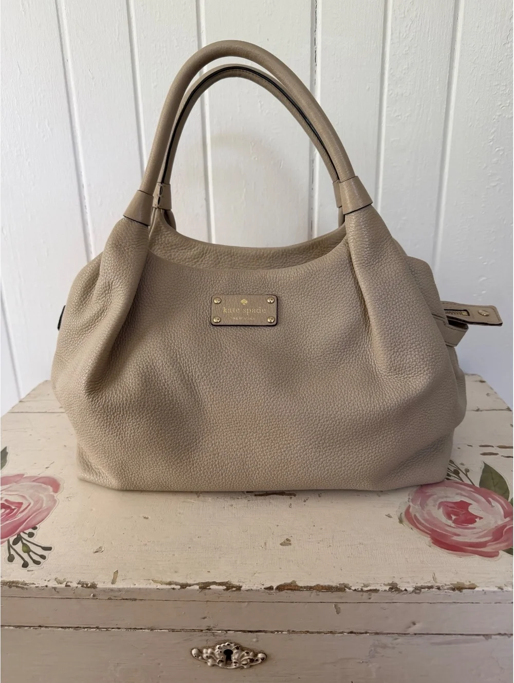Kate Spade Pebbled Leather Satchel Handbag in Taupe with Gold Hardware